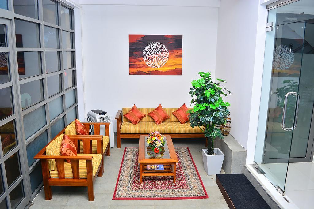 City Breeze By Amaranta Colombo Exterior photo