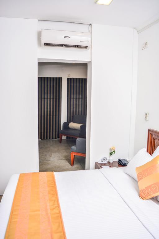 City Breeze By Amaranta Colombo Exterior photo