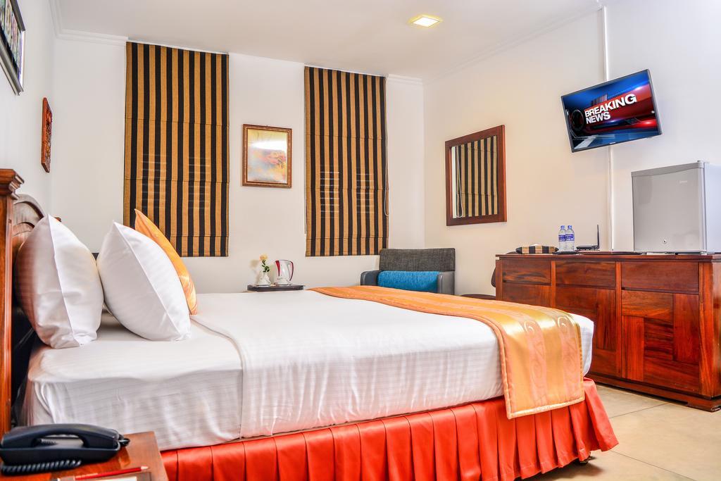 City Breeze By Amaranta Colombo Exterior photo